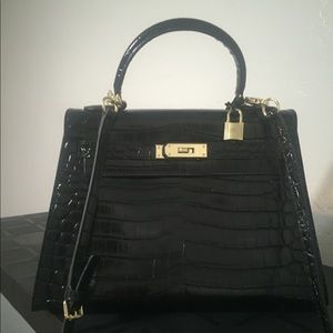 Ainifeel 28cm Kelly  Black Croc Patent  Leather